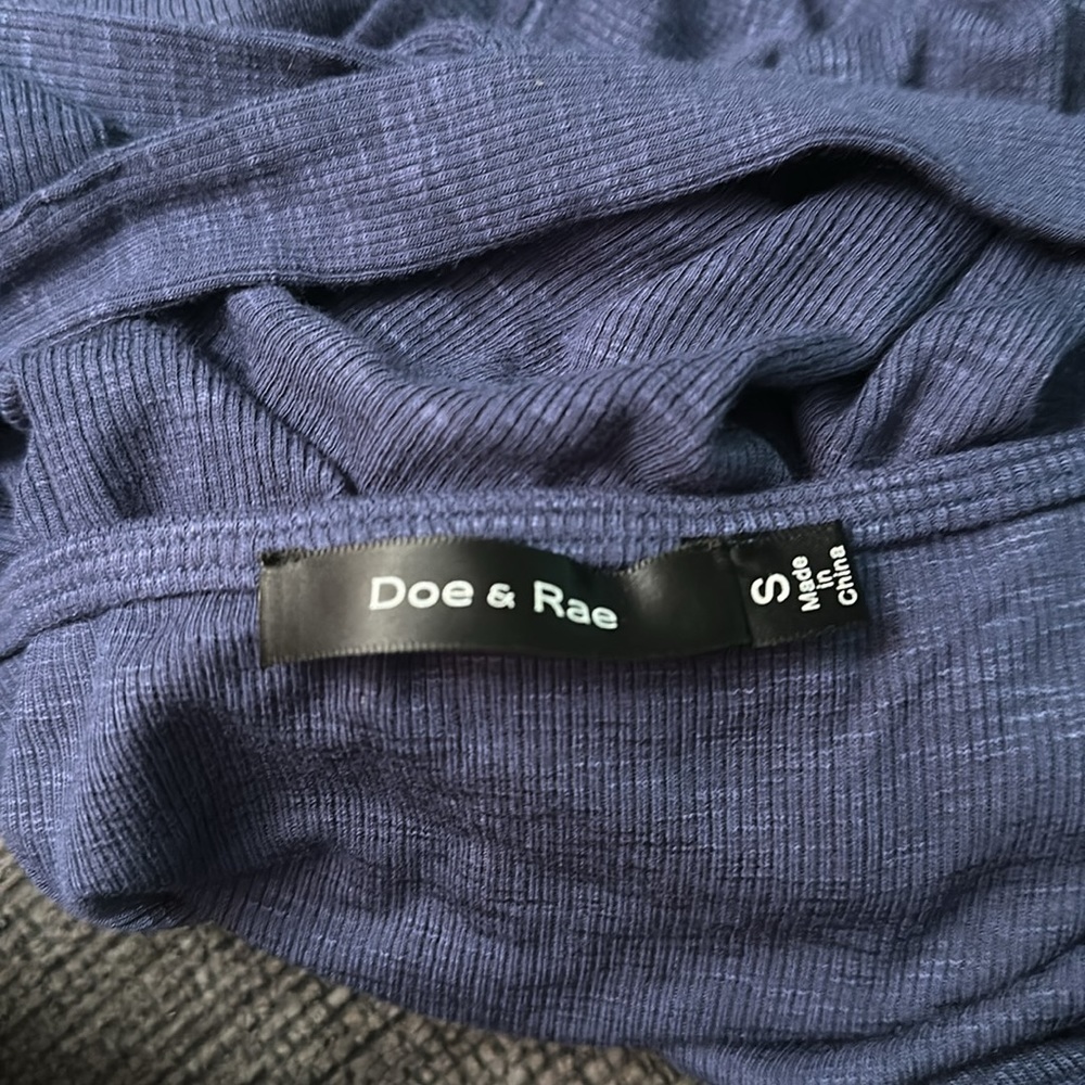 Doe & Rae Blue Tank Top - Picture 3 of 3
